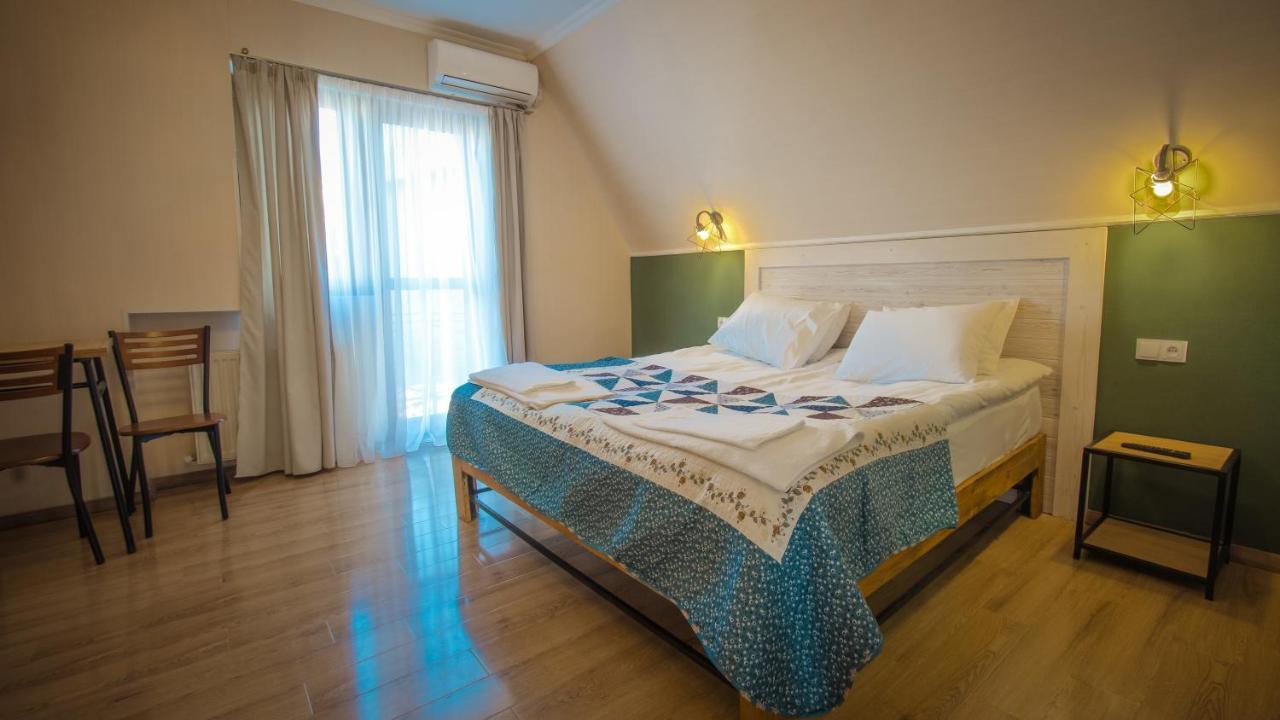 Wine Symphony Boutique Hotel Тбилиси Екстериор снимка