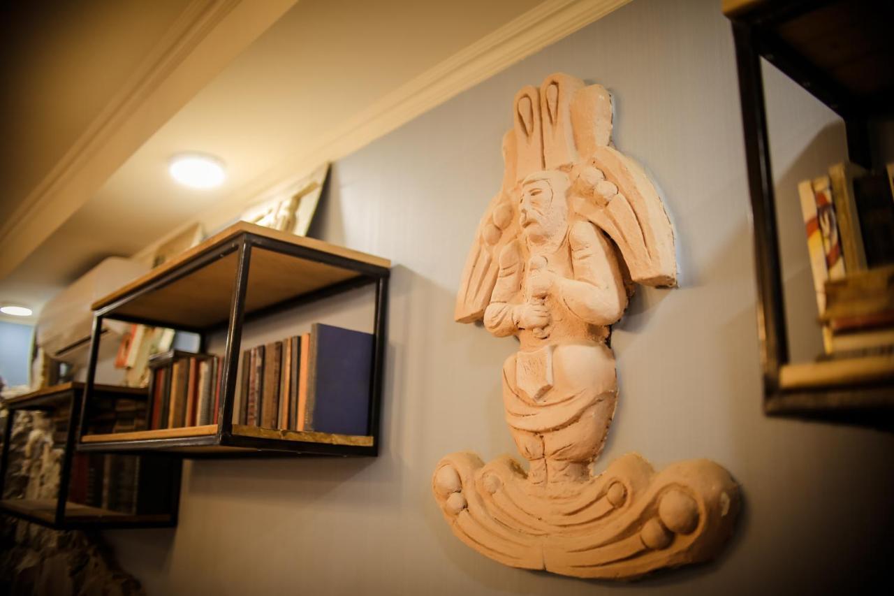 Wine Symphony Boutique Hotel Тбилиси Екстериор снимка